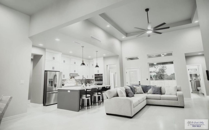 8796 JUPITER ST., BROWNSVILLE, TX 78521, 5 Habitaciones Habitaciones , ,5 BañosBaños,Residential,En Venta,8796 JUPITER ST.,0,29772041