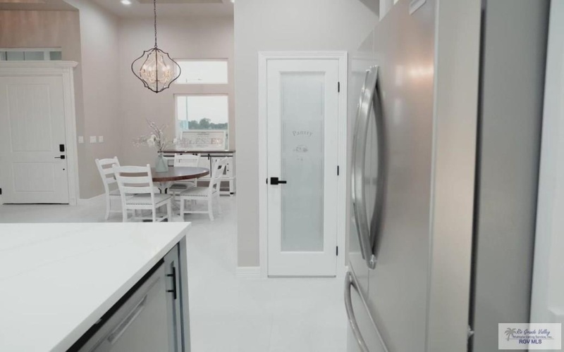 8796 JUPITER ST., BROWNSVILLE, TX 78521, 5 Habitaciones Habitaciones , ,5 BañosBaños,Residential,En Venta,8796 JUPITER ST.,0,29772041