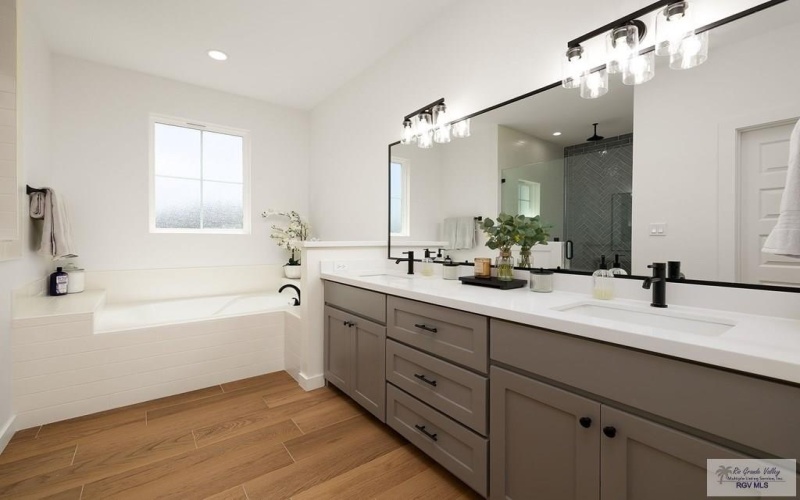 2321 BROWN PELICAN LN, HARLINGEN, TX 78552, 4 Habitaciones Habitaciones , ,2 BañosBaños,Residential,En Venta,2321 BROWN PELICAN LN,0,29772042