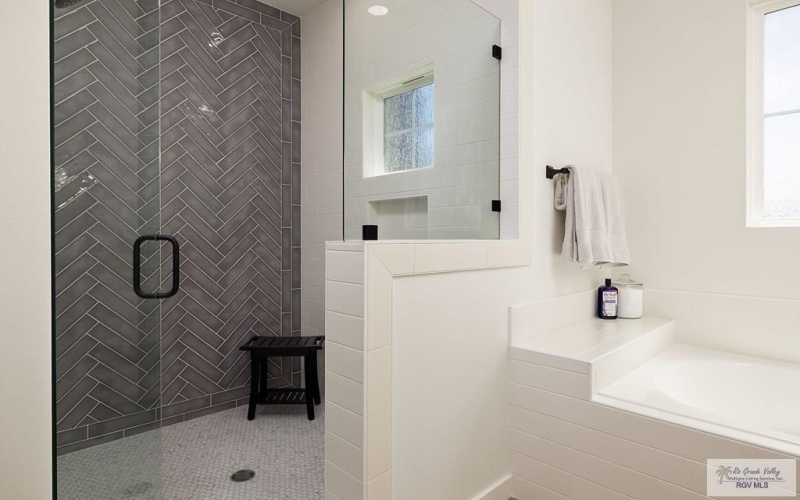 2321 BROWN PELICAN LN, HARLINGEN, TX 78552, 4 Habitaciones Habitaciones , ,2 BañosBaños,Residential,En Venta,2321 BROWN PELICAN LN,0,29772042