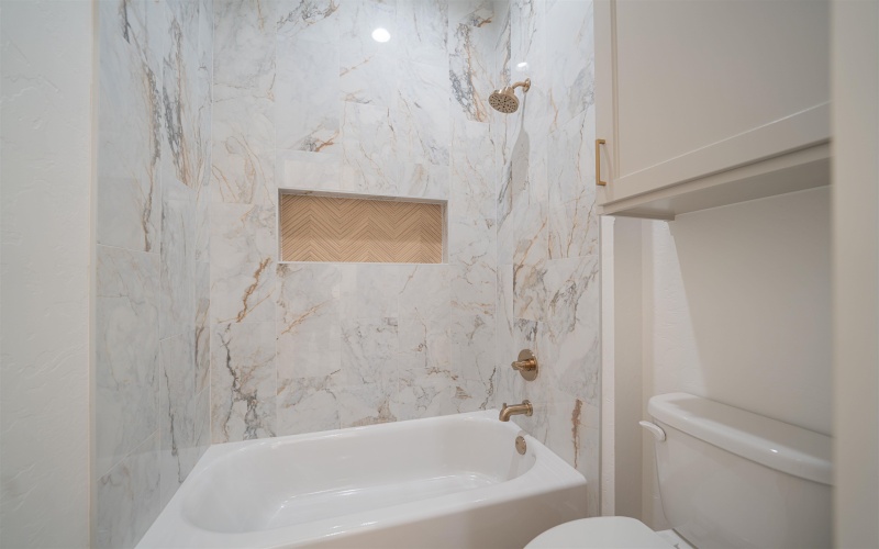 140 Waterfowl, Longview, TX 75602, 4 Habitaciones Habitaciones , ,3 BañosBaños,Residential,En Venta,140 Waterfowl,0,20260963