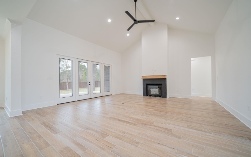 140 Waterfowl, Longview, TX 75602, 4 Habitaciones Habitaciones , ,3 BañosBaños,Residential,En Venta,140 Waterfowl,0,20260963