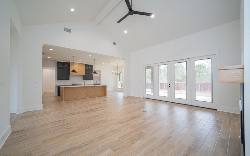 140 Waterfowl, Longview, TX 75602, 4 Habitaciones Habitaciones , ,3 BañosBaños,Residential,En Venta,140 Waterfowl,0,20260963