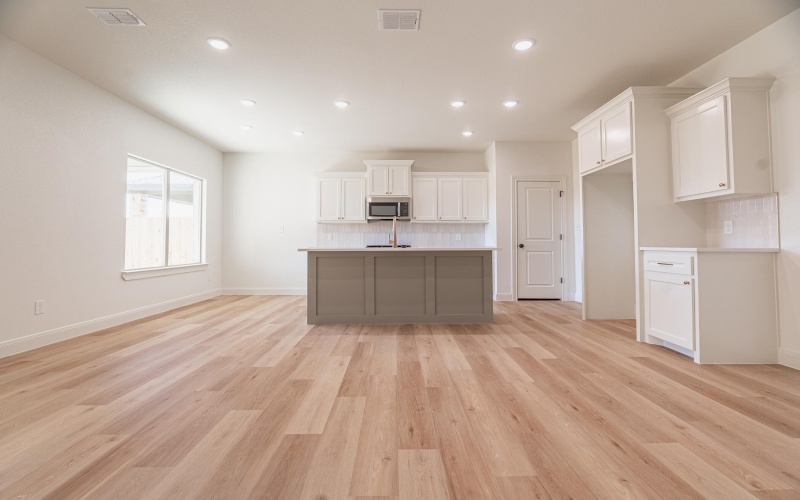 6907 14th Street, Lubbock, TX 79416, 3 Habitaciones Habitaciones , ,2 BañosBaños,Residential,En Venta,6907 14th Street,0,202601899