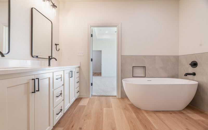 6909 14th Street, Lubbock, TX 79416, 3 Habitaciones Habitaciones , ,2 BañosBaños,Residential,En Venta,6909 14th Street,0,202601900