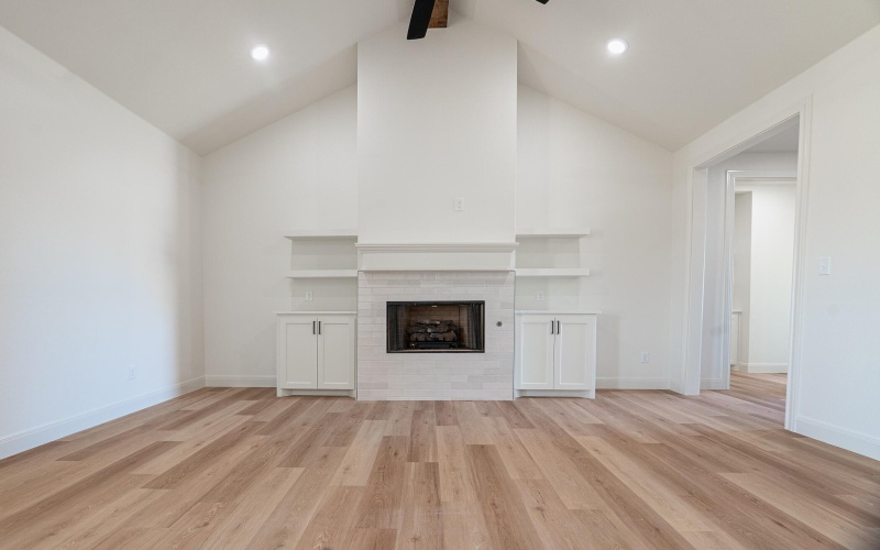 6909 14th Street, Lubbock, TX 79416, 3 Habitaciones Habitaciones , ,2 BañosBaños,Residential,En Venta,6909 14th Street,0,202601900