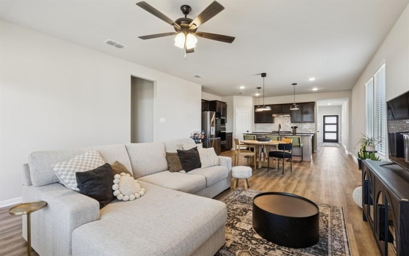 490 Tender Summit, Lavon, TX 75166, 3 Bedrooms Bedrooms, ,2 BathroomsBathrooms,Residential,For Sale,490 Tender Summit,0,21154864