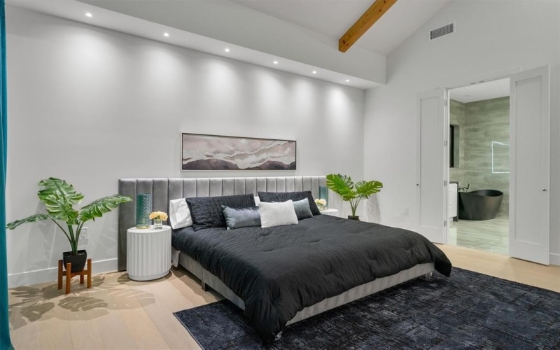 3737 Cortez Drive, Dallas, TX 75220, 6 Bedrooms Bedrooms, ,6 BathroomsBathrooms,Residential,For Sale,3737 Cortez Drive,0,21170968