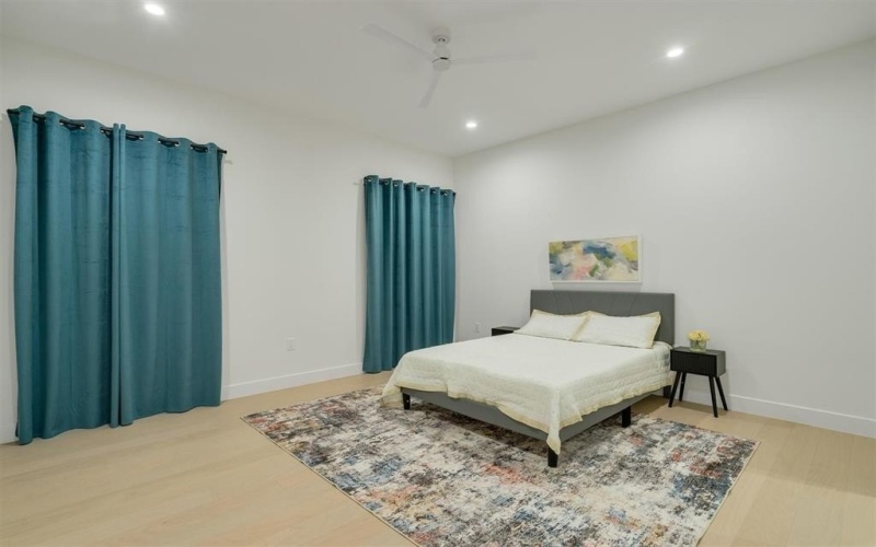 3737 Cortez Drive, Dallas, TX 75220, 6 Bedrooms Bedrooms, ,6 BathroomsBathrooms,Residential,For Sale,3737 Cortez Drive,0,21170968