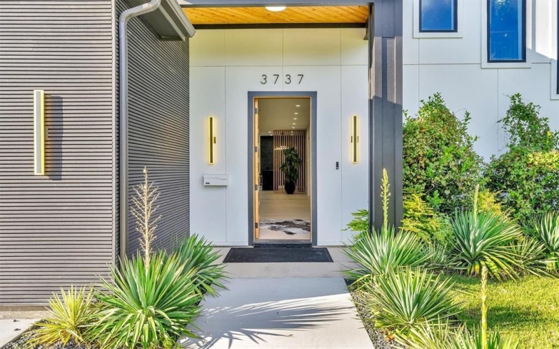 3737 Cortez Drive, Dallas, TX 75220, 6 Bedrooms Bedrooms, ,6 BathroomsBathrooms,Residential,For Sale,3737 Cortez Drive,0,21170968