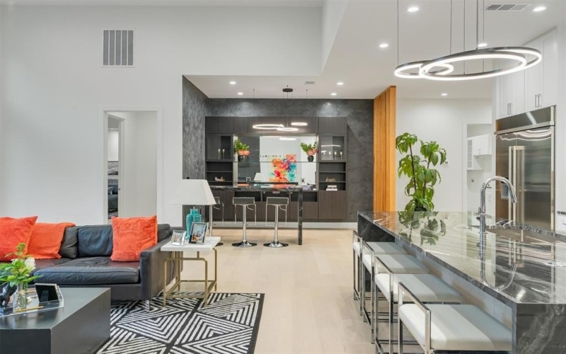 3737 Cortez Drive, Dallas, TX 75220, 6 Bedrooms Bedrooms, ,6 BathroomsBathrooms,Residential,For Sale,3737 Cortez Drive,0,21170968