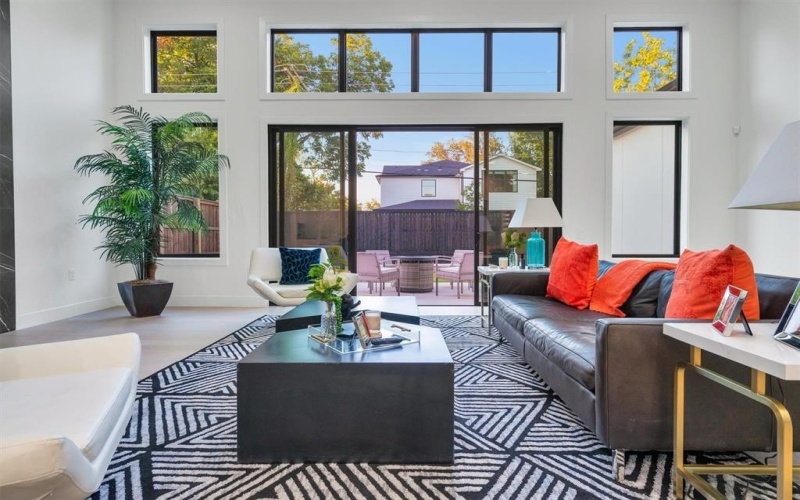 3737 Cortez Drive, Dallas, TX 75220, 6 Bedrooms Bedrooms, ,6 BathroomsBathrooms,Residential,For Sale,3737 Cortez Drive,0,21170968