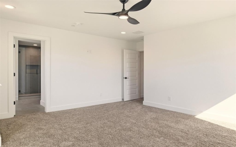 8902 Lowell Street, Rowlett, TX 75089, 4 Bedrooms Bedrooms, ,2 BathroomsBathrooms,Residential,For Sale,8902 Lowell Street,0,21176152