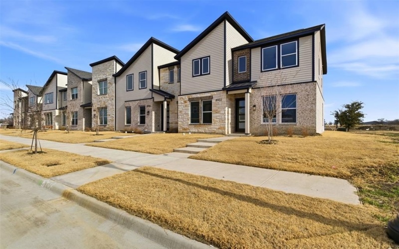 8902 Lowell Street, Rowlett, TX 75089, 4 Bedrooms Bedrooms, ,2 BathroomsBathrooms,Residential,For Sale,8902 Lowell Street,0,21176152