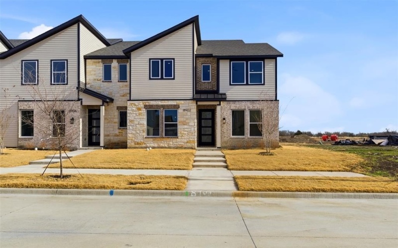 8902 Lowell Street, Rowlett, TX 75089, 4 Bedrooms Bedrooms, ,2 BathroomsBathrooms,Residential,For Sale,8902 Lowell Street,0,21176152