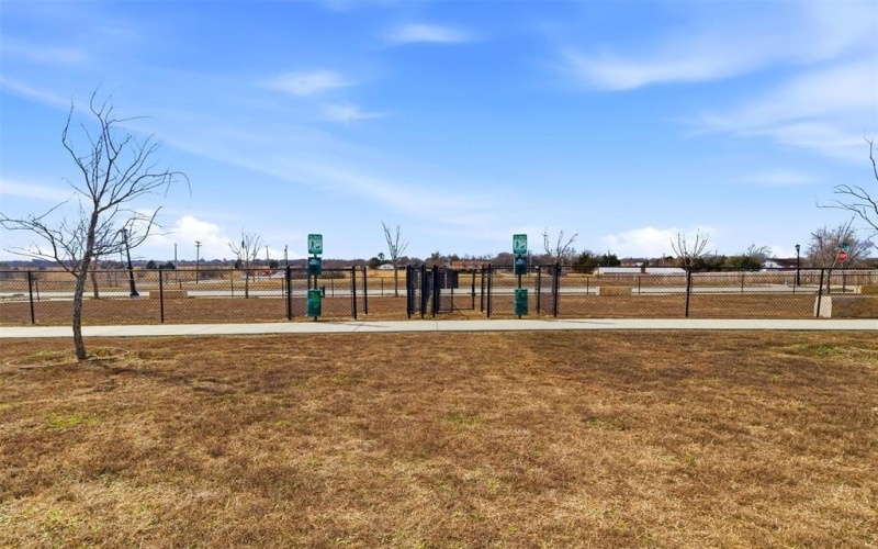 8902 Lowell Street, Rowlett, TX 75089, 4 Bedrooms Bedrooms, ,2 BathroomsBathrooms,Residential,For Sale,8902 Lowell Street,0,21176152