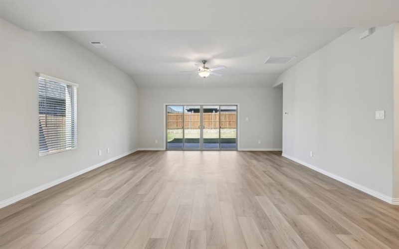 4004 Fork Drive, Farmersville, TX 75442, 4 Bedrooms Bedrooms, ,3 BathroomsBathrooms,Residential,For Sale,4004 Fork Drive,0,21176808