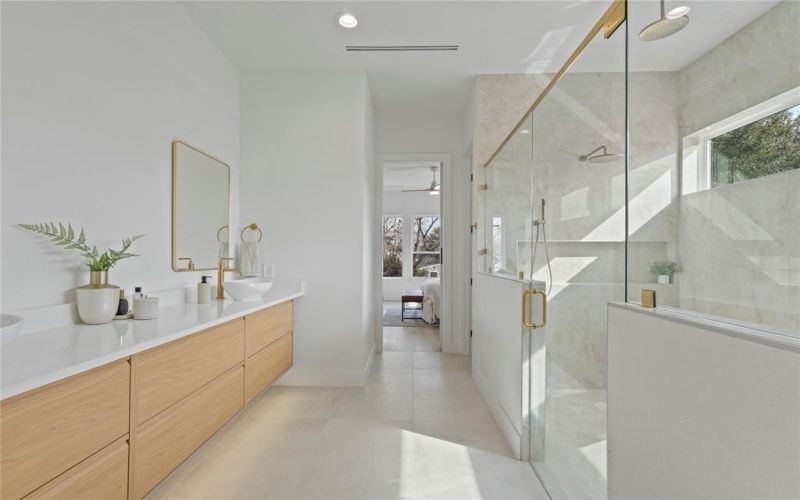 4016 Puget Street, Dallas, TX 75212, 4 Habitaciones Habitaciones , ,5 BañosBaños,Residential,En Venta,4016 Puget Street,0,21176842