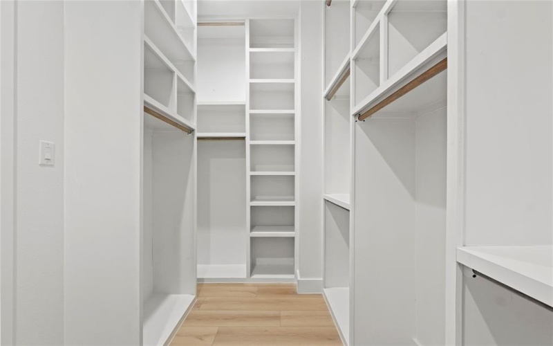 4016 Puget Street, Dallas, TX 75212, 4 Habitaciones Habitaciones , ,5 BañosBaños,Residential,En Venta,4016 Puget Street,0,21176842