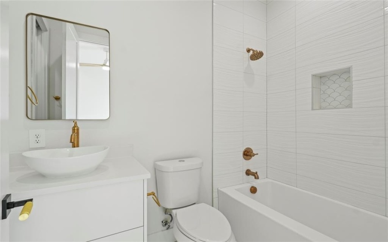 4016 Puget Street, Dallas, TX 75212, 4 Habitaciones Habitaciones , ,5 BañosBaños,Residential,En Venta,4016 Puget Street,0,21176842