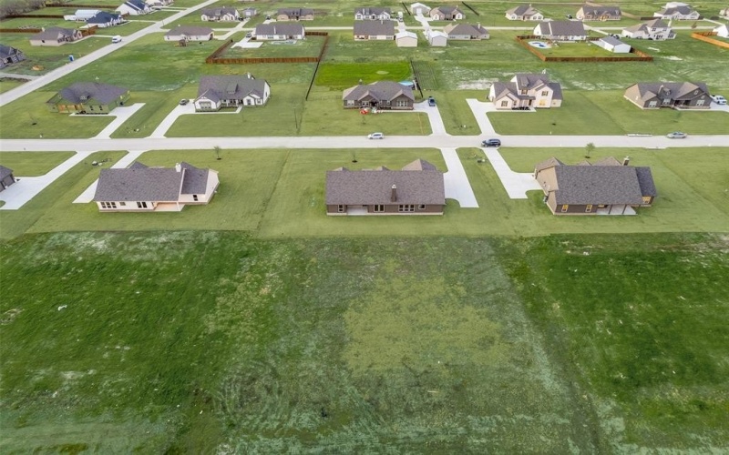 2911 Mossy Oak Drive, Terrell, TX 75160, 3 Bedrooms Bedrooms, ,2 BathroomsBathrooms,Residential,For Sale,2911 Mossy Oak Drive,20562950