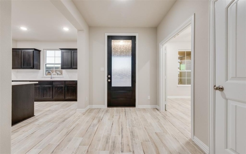 2911 Mossy Oak Drive, Terrell, TX 75160, 3 Bedrooms Bedrooms, ,2 BathroomsBathrooms,Residential,For Sale,2911 Mossy Oak Drive,20562950