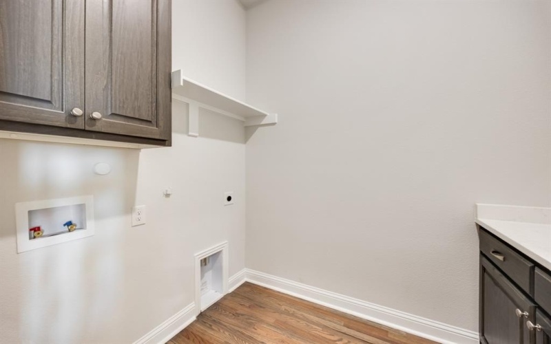 704 Proverbs Court, Heath, TX 75032, 3 Bedrooms Bedrooms, ,2 BathroomsBathrooms,Residential,For Sale,704 Proverbs Court,0,21177236