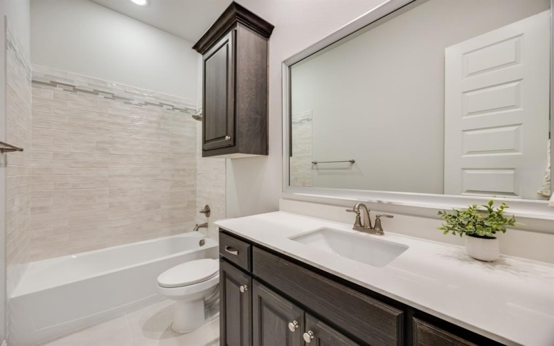 704 Proverbs Court, Heath, TX 75032, 3 Bedrooms Bedrooms, ,2 BathroomsBathrooms,Residential,For Sale,704 Proverbs Court,0,21177236