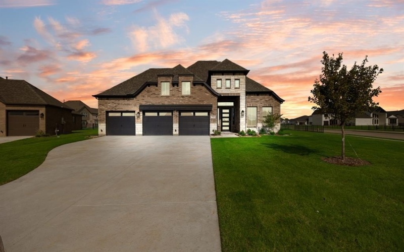 704 Proverbs Court, Heath, TX 75032, 3 Bedrooms Bedrooms, ,2 BathroomsBathrooms,Residential,For Sale,704 Proverbs Court,0,21177236