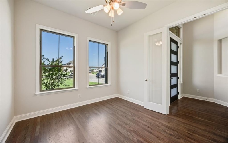 704 Proverbs Court, Heath, TX 75032, 3 Bedrooms Bedrooms, ,2 BathroomsBathrooms,Residential,For Sale,704 Proverbs Court,0,21177236