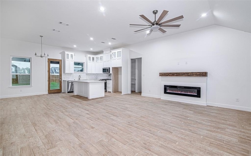 204 High Ridge Court, Godley, TX 76044, 4 Habitaciones Habitaciones , ,2 BañosBaños,Residential,En Venta,204 High Ridge Court,0,21177330