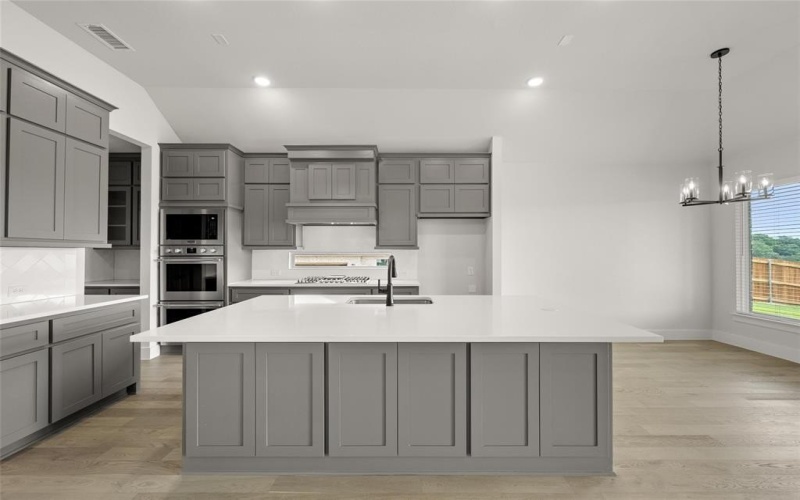 1128 Willow Lake Drive, DeSoto, TX 75115, 5 Habitaciones Habitaciones , ,3 BañosBaños,Residential,En Venta,1128 Willow Lake Drive,20626576