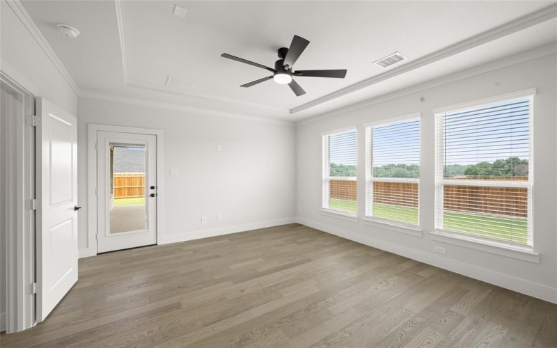 1128 Willow Lake Drive, DeSoto, TX 75115, 5 Habitaciones Habitaciones , ,3 BañosBaños,Residential,En Venta,1128 Willow Lake Drive,20626576