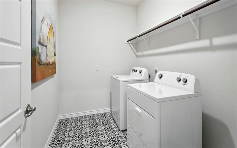 10212 Amalgam Street, Aubrey, TX 76227, 4 Bedrooms Bedrooms, ,2 BathroomsBathrooms,Residential,For Sale,10212 Amalgam Street,0,21177418