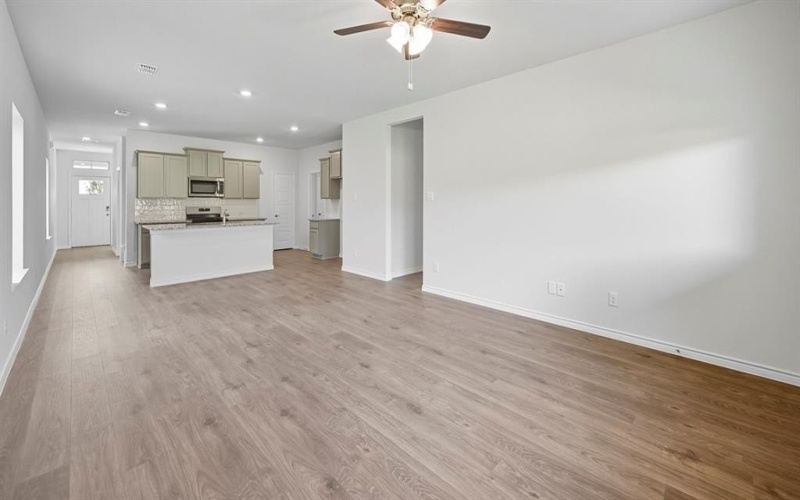 10216 Amalgam Street, Aubrey, TX 76227, 3 Habitaciones Habitaciones , ,2 BañosBaños,Residential,En Venta,10216 Amalgam Street,0,21177450