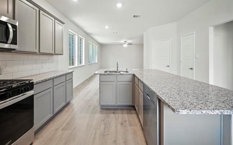 1300 Crookpost Drive, Princeton, TX 75407, 3 Bedrooms Bedrooms, ,2 BathroomsBathrooms,Residential,For Sale,1300 Crookpost Drive,0,21177484