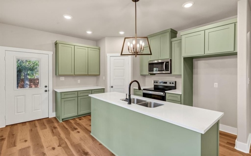 805 Branding Iron Trail, Granbury, TX 76049, 3 Habitaciones Habitaciones , ,2 BañosBaños,Residential,En Venta,805 Branding Iron Trail,0,21177579