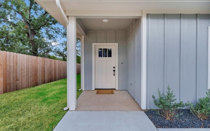 805 Branding Iron Trail, Granbury, TX 76049, 3 Habitaciones Habitaciones , ,2 BañosBaños,Residential,En Venta,805 Branding Iron Trail,0,21177579