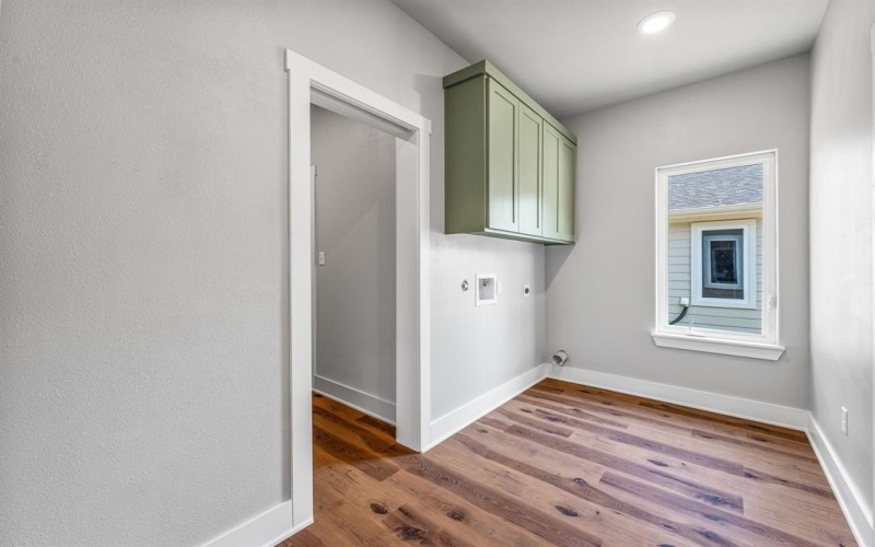 809 Branding Iron Trail, Granbury, TX 76049, 3 Bedrooms Bedrooms, ,2 BathroomsBathrooms,Residential,For Sale,809 Branding Iron Trail,0,21177595