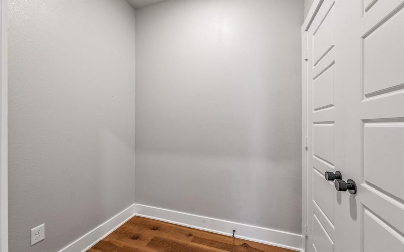 809 Branding Iron Trail, Granbury, TX 76049, 3 Bedrooms Bedrooms, ,2 BathroomsBathrooms,Residential,For Sale,809 Branding Iron Trail,0,21177595