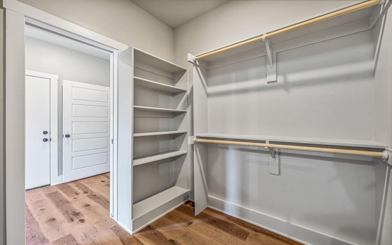 809 Branding Iron Trail, Granbury, TX 76049, 3 Bedrooms Bedrooms, ,2 BathroomsBathrooms,Residential,For Sale,809 Branding Iron Trail,0,21177595