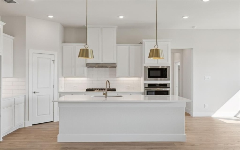 4510 Night Hawk Avenue, Waxahachie, TX 75165, 4 Bedrooms Bedrooms, ,2 BathroomsBathrooms,Residential,For Sale,4510 Night Hawk Avenue,0,21177703