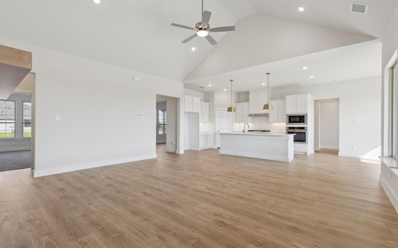 4510 Night Hawk Avenue, Waxahachie, TX 75165, 4 Bedrooms Bedrooms, ,2 BathroomsBathrooms,Residential,For Sale,4510 Night Hawk Avenue,0,21177703