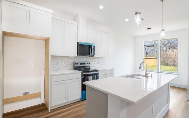 1111 Travis Avenue, Alvarado, TX 76009, 3 Bedrooms Bedrooms, ,2 BathroomsBathrooms,Residential,For Sale,1111 Travis Avenue,0,21177711