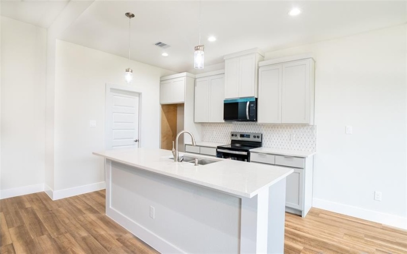 1111 Travis Avenue, Alvarado, TX 76009, 3 Bedrooms Bedrooms, ,2 BathroomsBathrooms,Residential,For Sale,1111 Travis Avenue,0,21177711