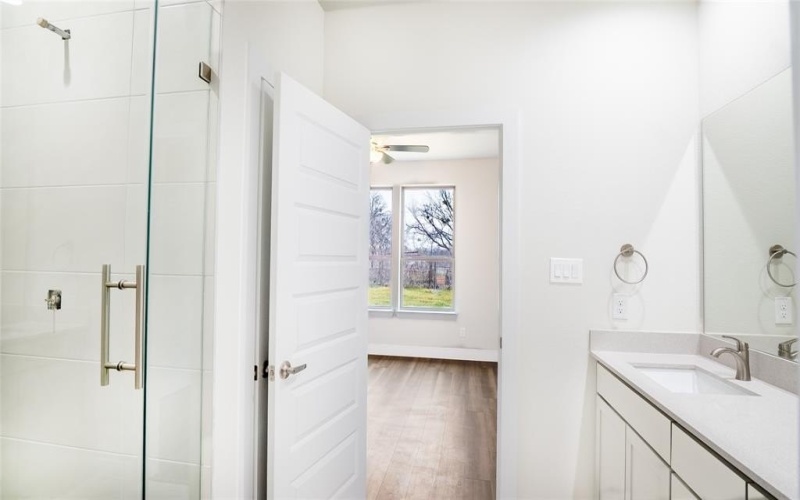 1111 Travis Avenue, Alvarado, TX 76009, 3 Bedrooms Bedrooms, ,2 BathroomsBathrooms,Residential,For Sale,1111 Travis Avenue,0,21177711