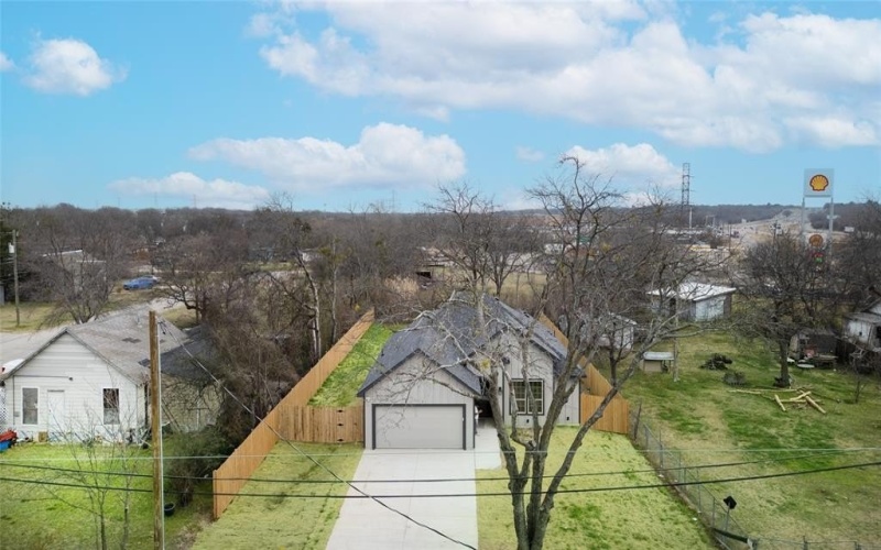 1111 Travis Avenue, Alvarado, TX 76009, 3 Bedrooms Bedrooms, ,2 BathroomsBathrooms,Residential,For Sale,1111 Travis Avenue,0,21177711