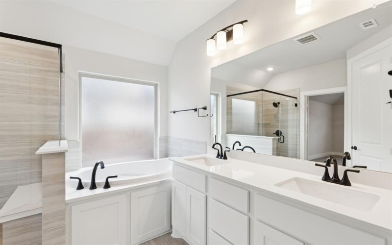 515 Blackwater Trail, Waxahachie, TX 75165, 4 Bedrooms Bedrooms, ,2 BathroomsBathrooms,Residential,For Sale,515 Blackwater Trail,0,21177755