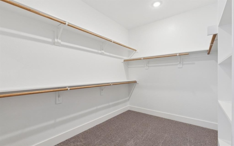 515 Blackwater Trail, Waxahachie, TX 75165, 4 Bedrooms Bedrooms, ,2 BathroomsBathrooms,Residential,For Sale,515 Blackwater Trail,0,21177755