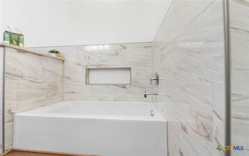 3811 Waterwood Pass Drive, Elmendorf, TX 78112, 3 Habitaciones Habitaciones , ,2 BañosBaños,Residential,En Venta,3811 Waterwood Pass Drive,0,604284